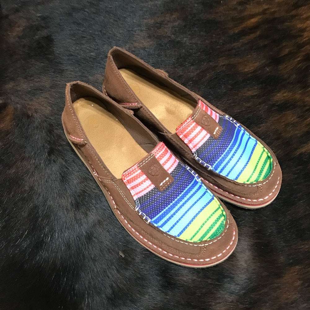 Ariat Cruisers BRAND NEW NEVER WORN**